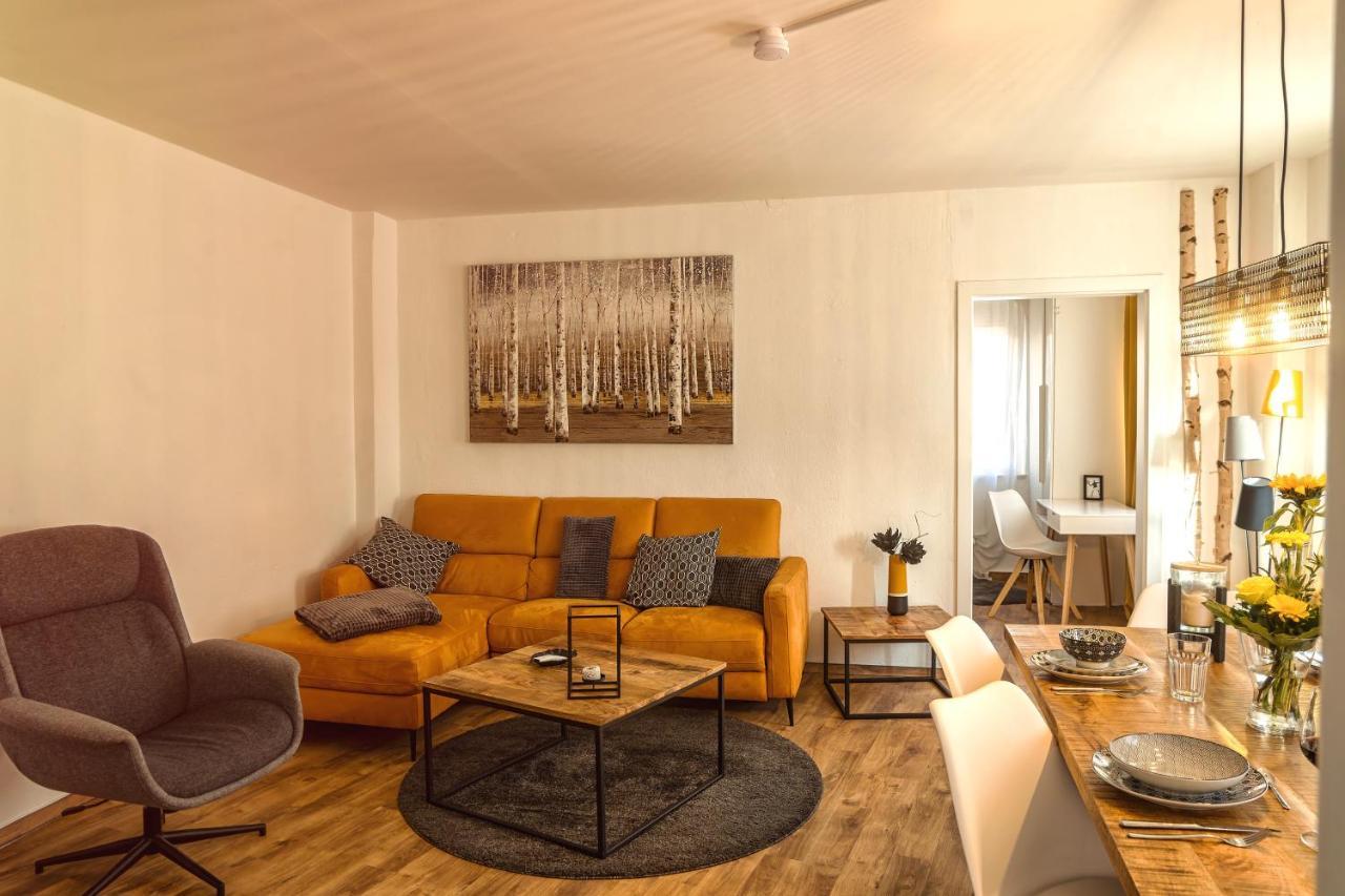 Kunstvoll: Neues, Großes Designer-apartment Beim Lutherplatz Apartment